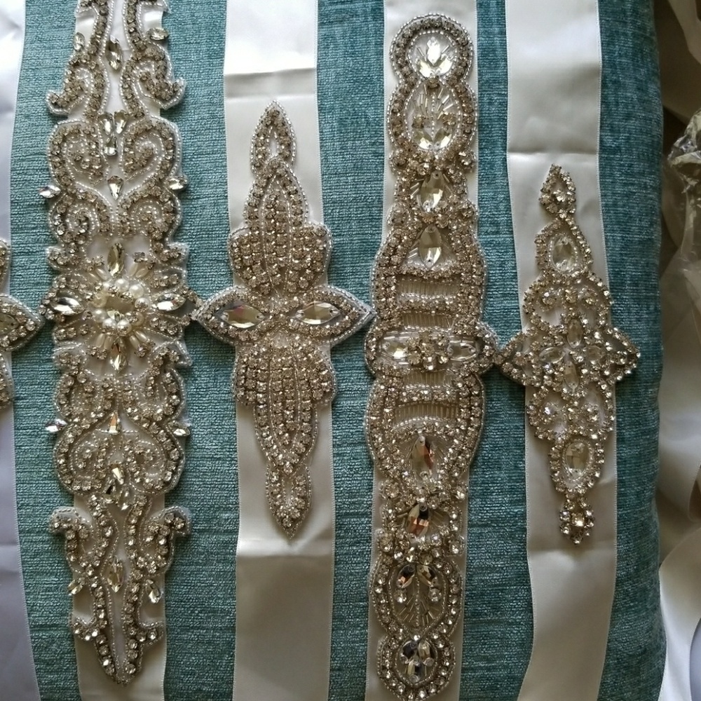 Beautiful wedding belts new satin - Picture 4 of 8